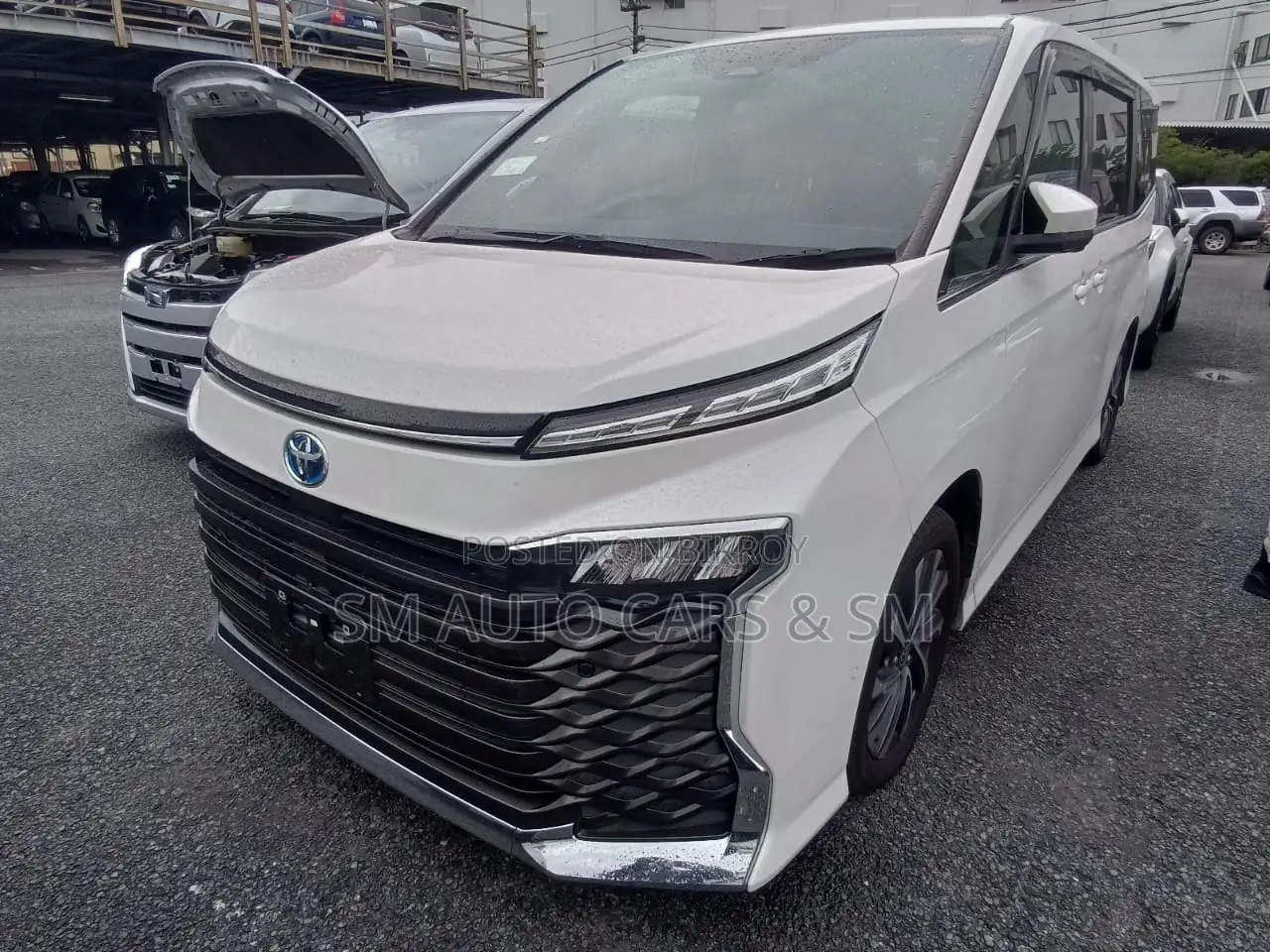 Toyota Voxy 2022 Pearl
