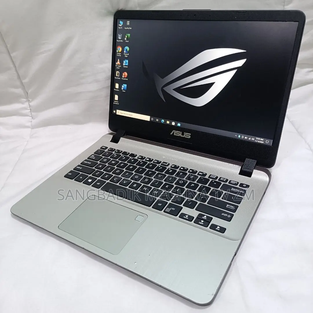 Laptop Asus 4GB Intel SSD 500GB