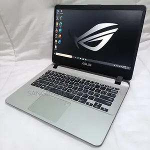 Laptop Asus 4GB Intel SSD 500GB
