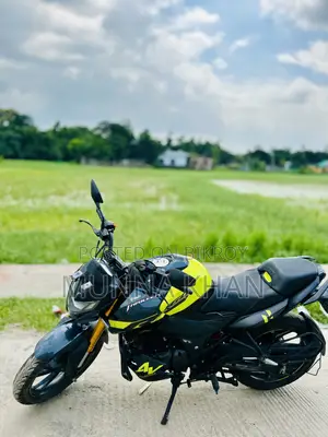 Hero Thriller 160R 4V 2025 Green