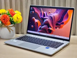 Laptop HP 8GB AMD Ryzen SSD 512GB