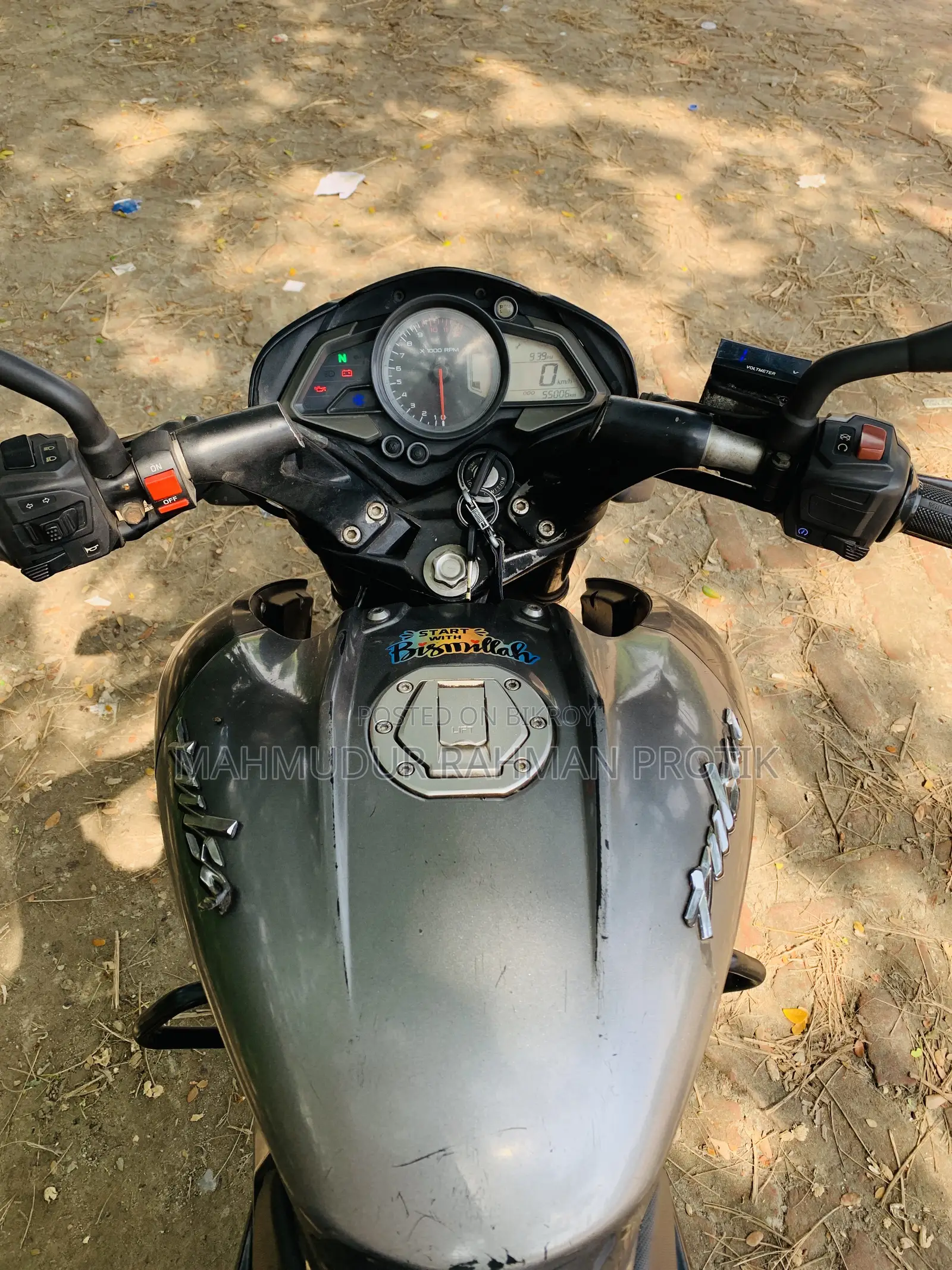 বাজাজ পালসার এনএস ১৬০ ২০১৮ গ্রে