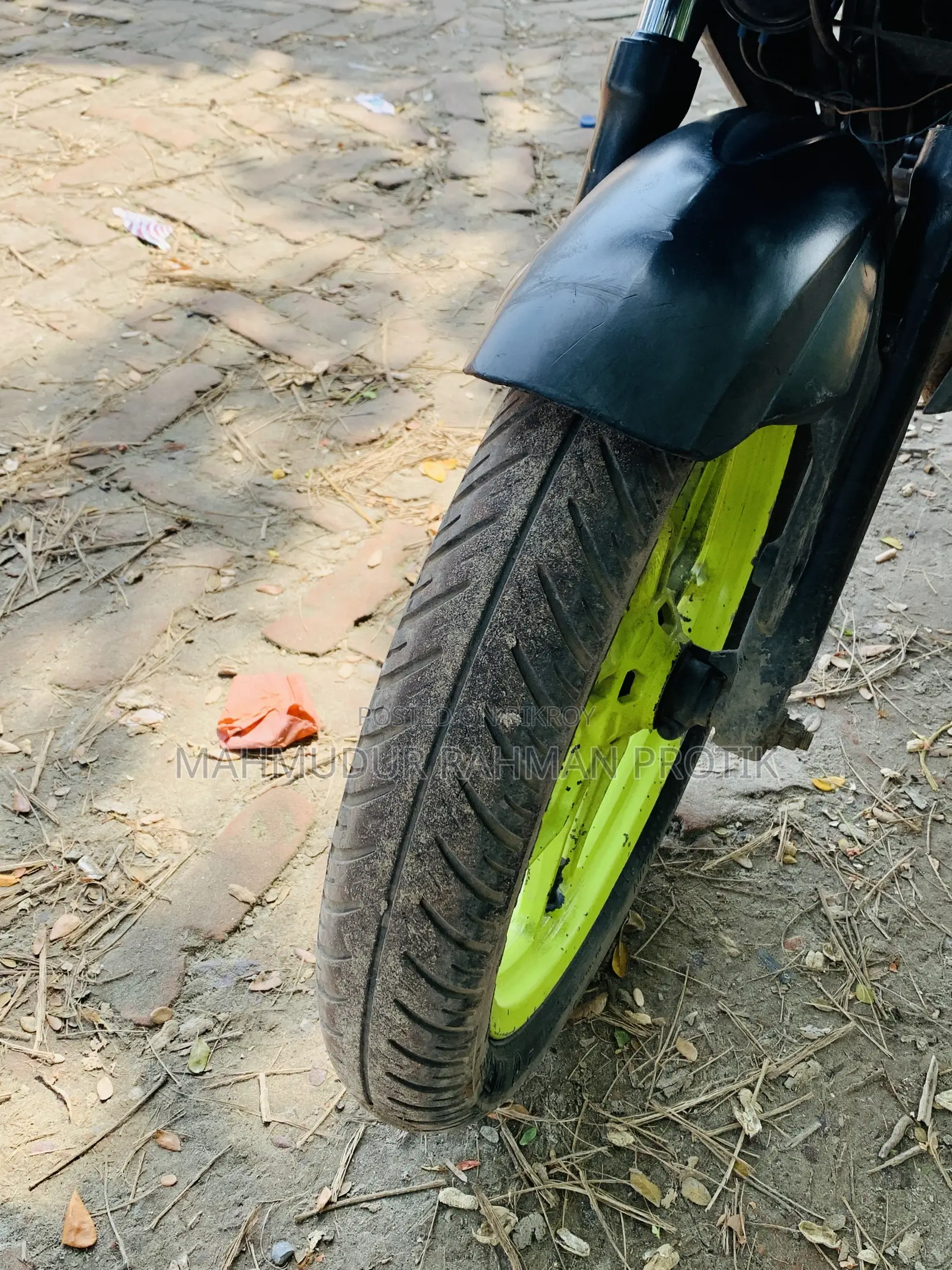 বাজাজ পালসার এনএস ১৬০ ২০১৮ গ্রে