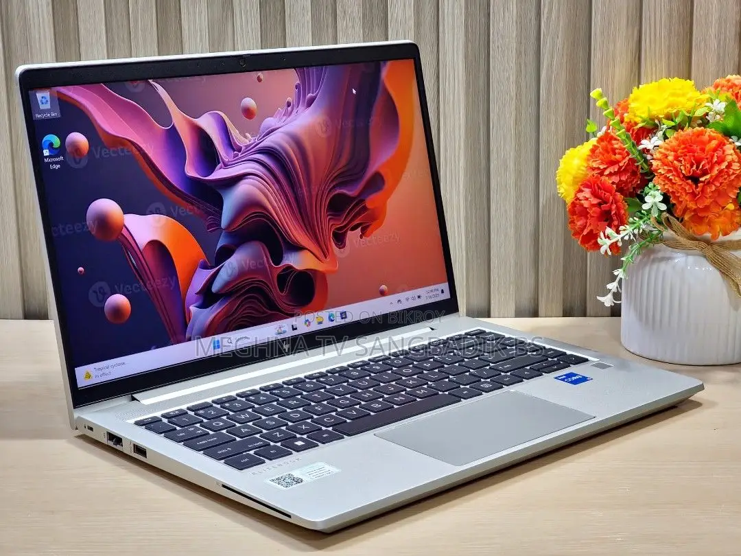 Laptop HP 8GB AMD Ryzen SSD 512GB