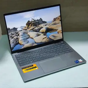Dell Laptop 8GB AMD Ryzen 512GB SSD