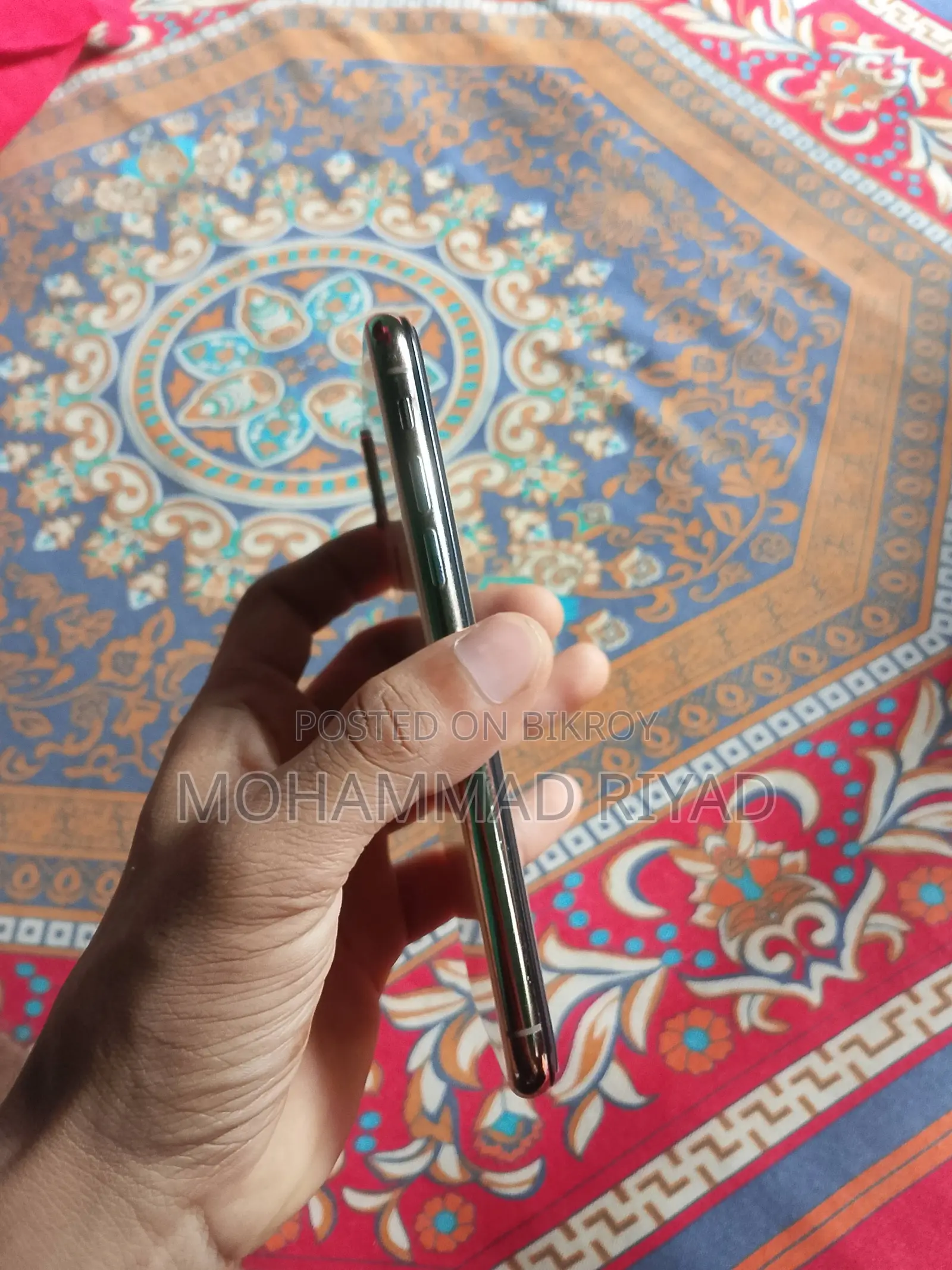 অ্যাপল আইফোন এক্সএস ২৫৬ জিবি হোয়াইট