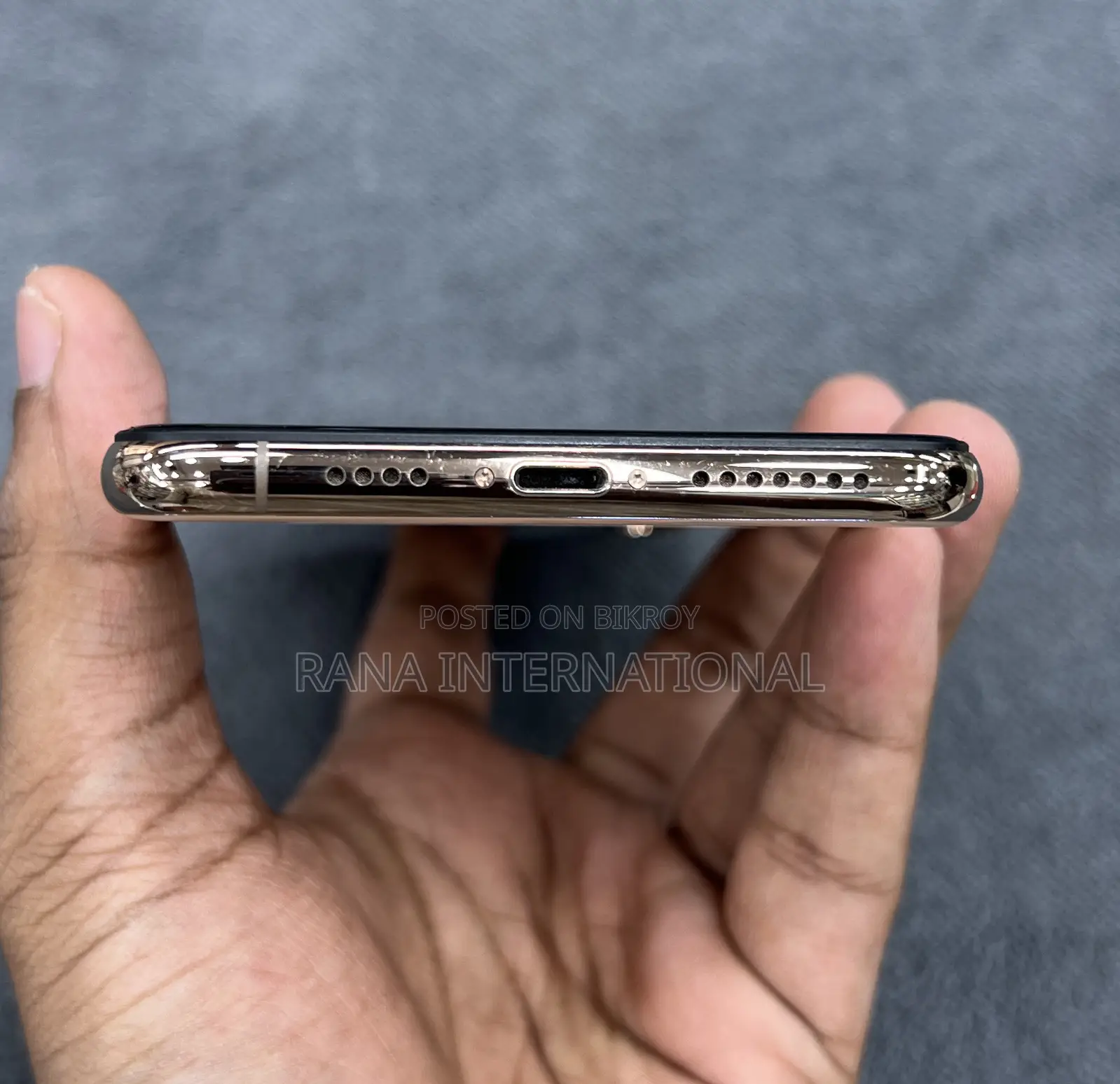 অ্যাপল আইফোন এক্সএস ম্যাক্স ২৫৬ জিবি গোল্ড