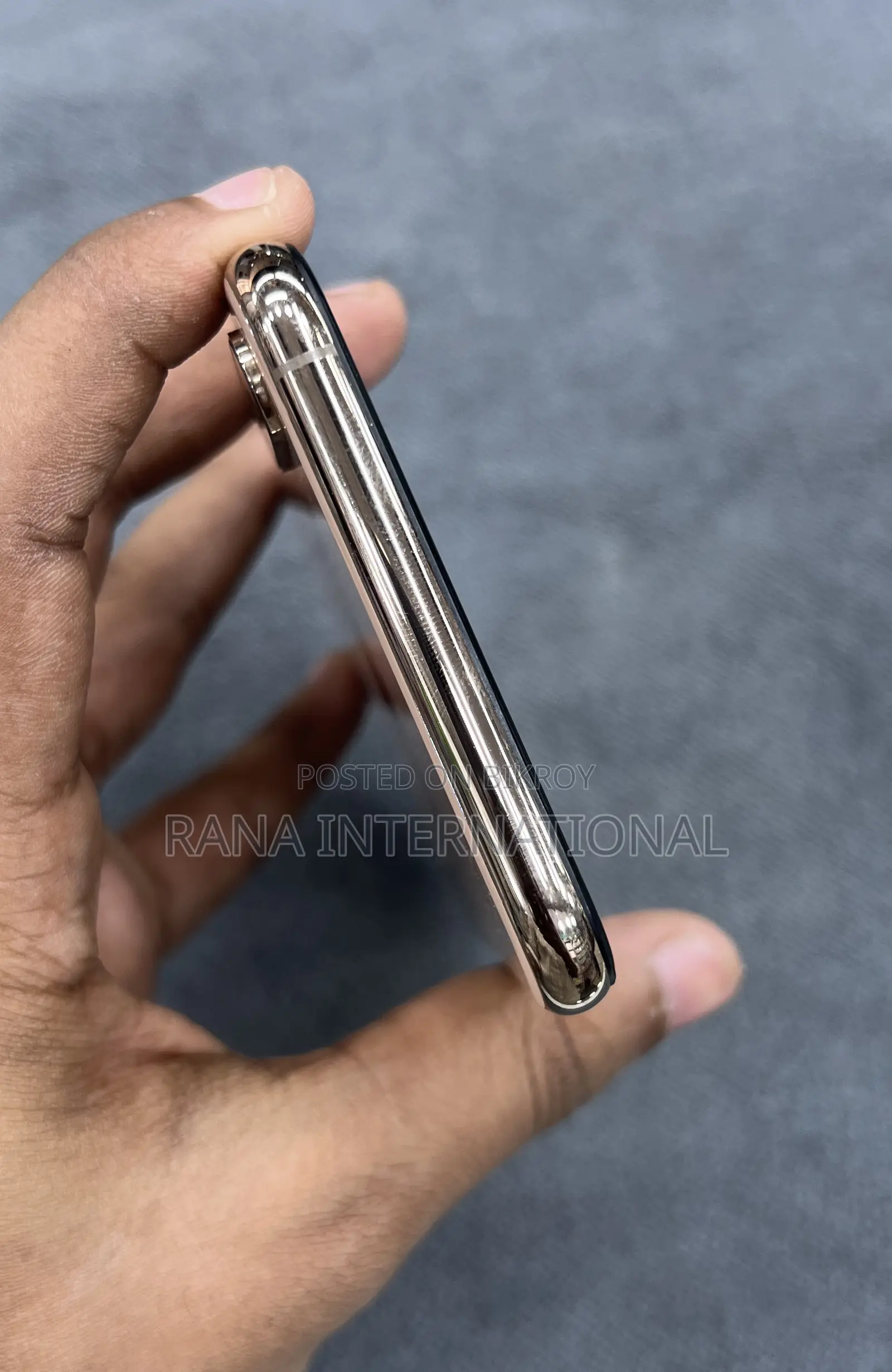 অ্যাপল আইফোন এক্সএস ম্যাক্স ২৫৬ জিবি গোল্ড