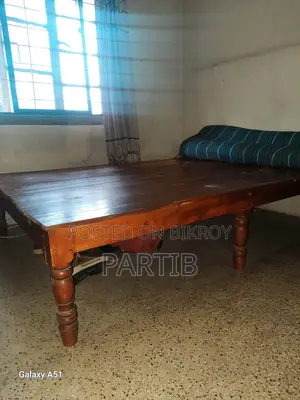 ১০০% মেহগনি কাঠের বিছানা (কোমর ব্যথায় আক্রান্তদের জন্য) অত্যন্ত শক্তপোক্ত