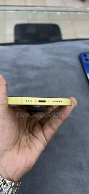 Apple iPhone 14 128 GB Yellow