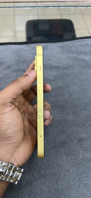 Apple iPhone 14 128 GB Yellow