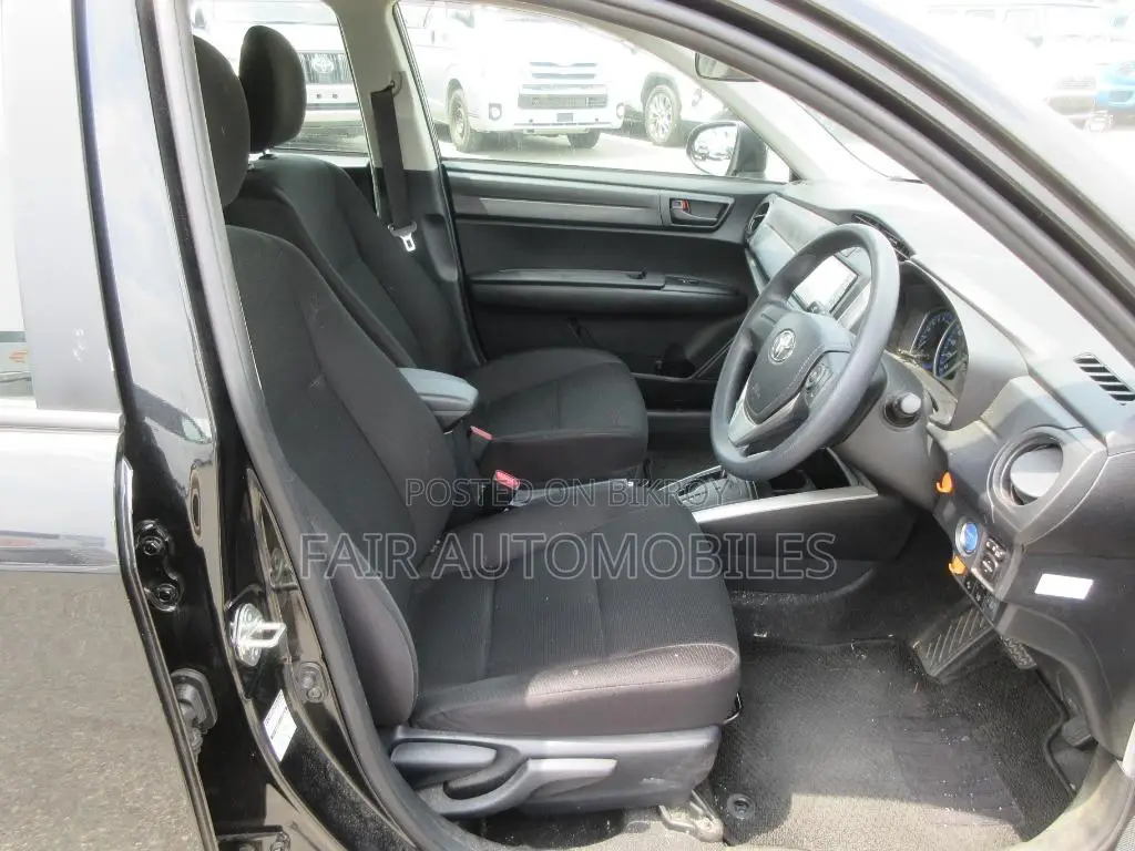 Toyota Corolla Fielder 2021 Black