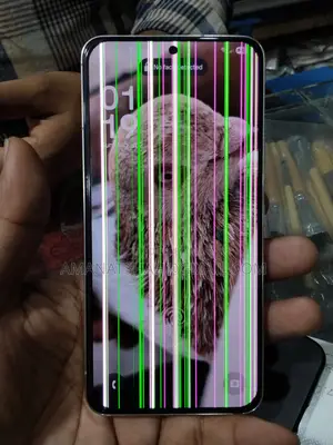 স্যামসাং গ্যালাক্সি এস২২ ৫জি ২৫৬ জিবি হোয়াইট