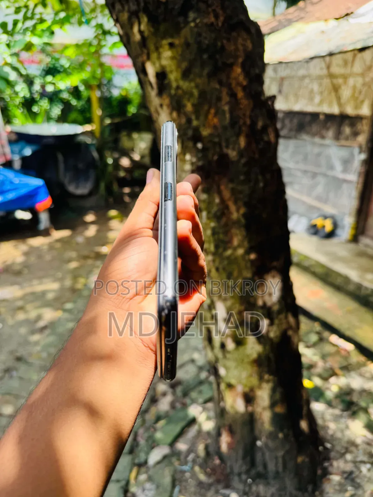 অ্যাপল আইফোন ১১ প্রো ম্যাক্স ৬৪ জিবি ব্ল্যাক