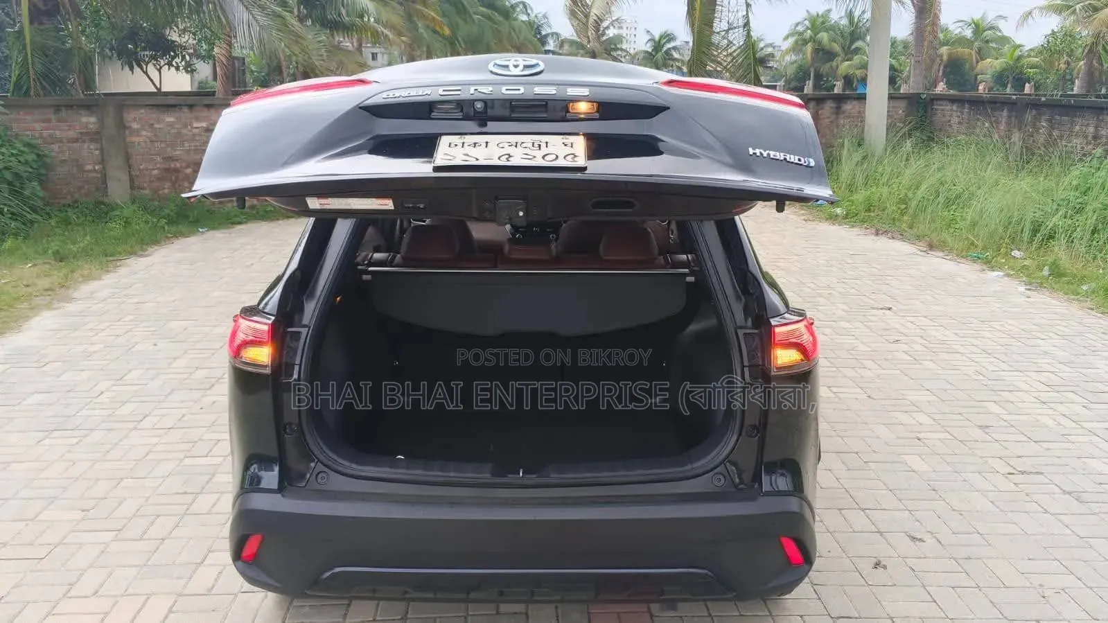 Black 2022 Toyota Corolla Cross
