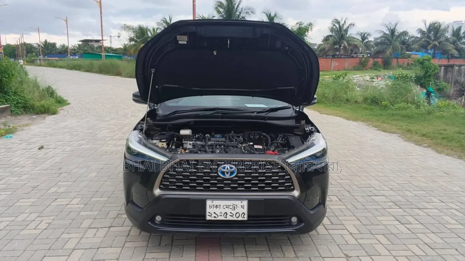 Black 2022 Toyota Corolla Cross