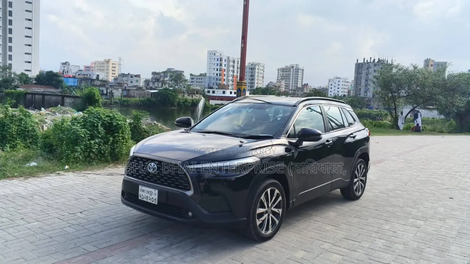 Black 2022 Toyota Corolla Cross
