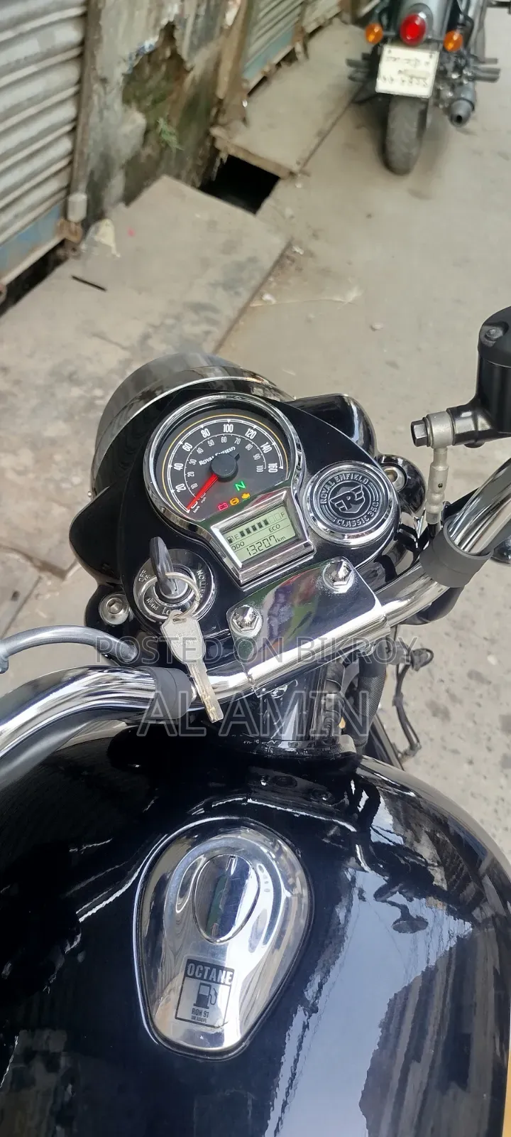Royal Enfield Classic 350 2024 Black