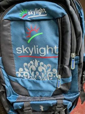 Skylight Travel Bag (suitable for flatlands and mountains).