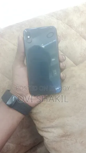 অ্যাপল আইফোন এক্স ২৫৬ জিবি কালো