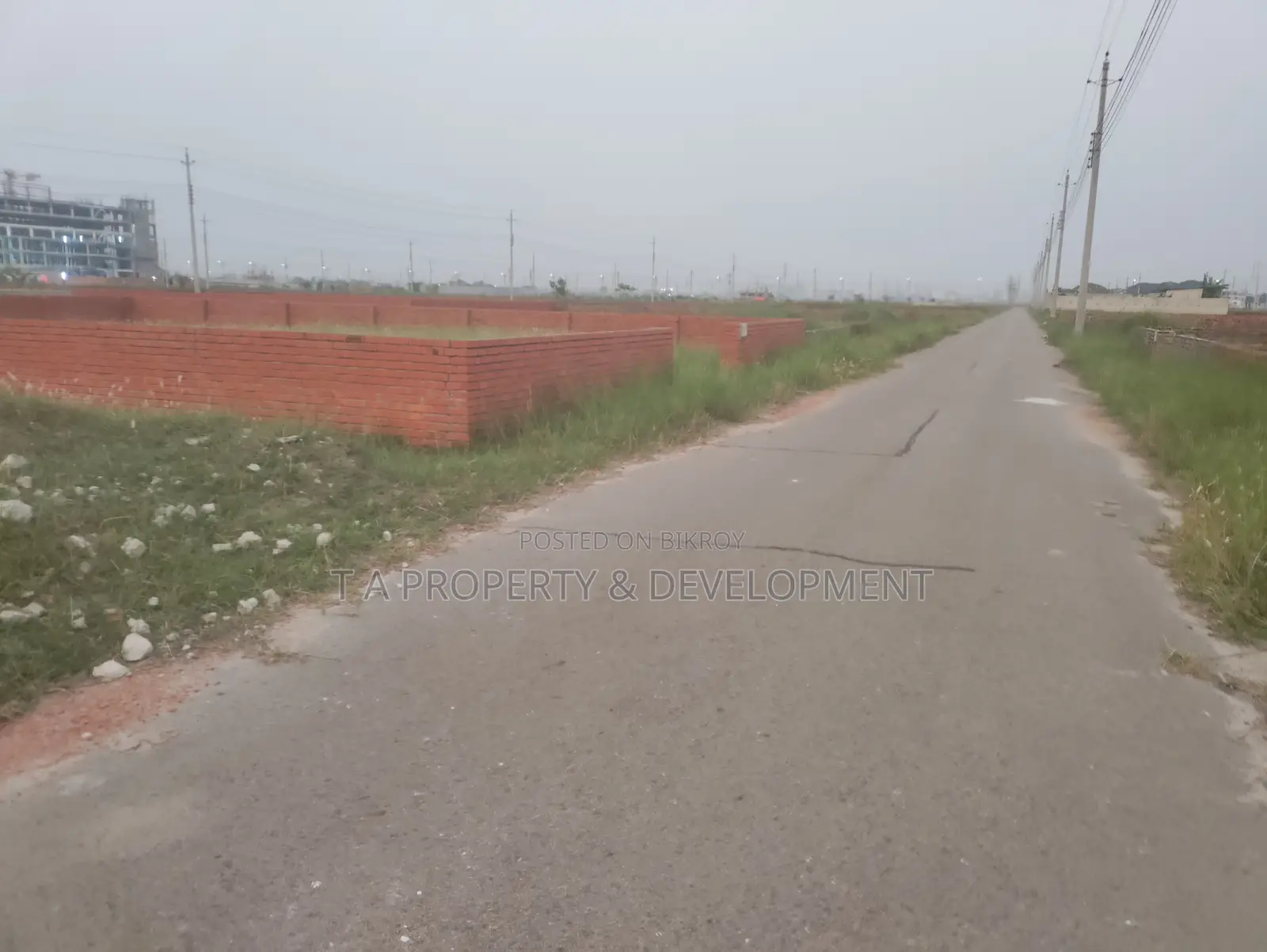 I-Extension, 12 Katha Plot 3 Side Road