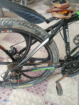 সাইকেলটা কিছু দিন চালানো হয়েছে এখন চালানোর সময় পাইনা তাই বিক্রি করবো