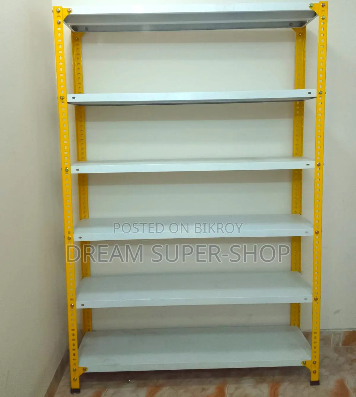 Grocery Wall Gondola – Built for Premium Retail Stores