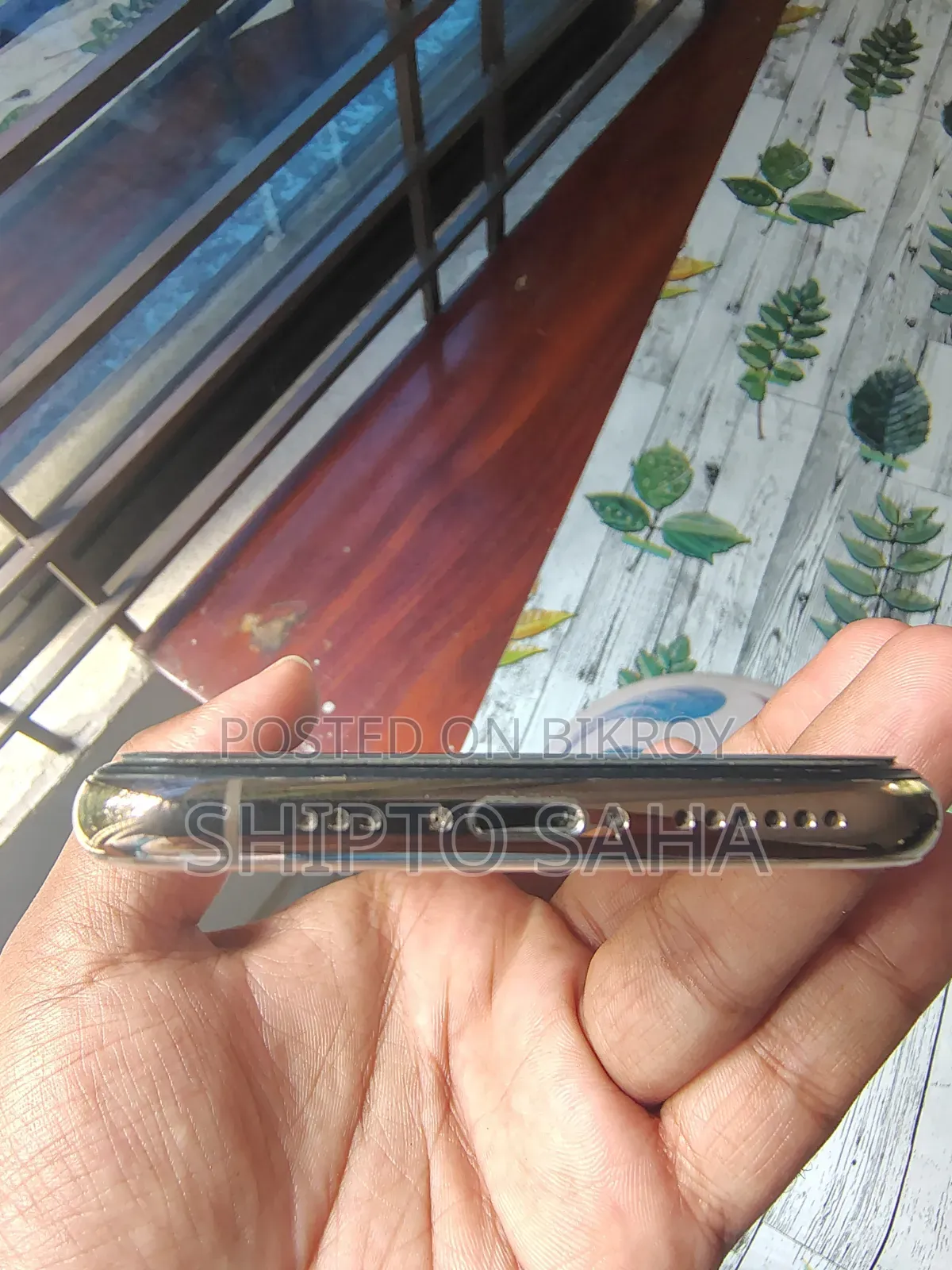 অ্যাপল আইফোন এক্সএস ৬৪ জিবি গোল্ড
