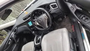 Nissan X-Trail 2.0 Hybrid FWD 2015 Pearl