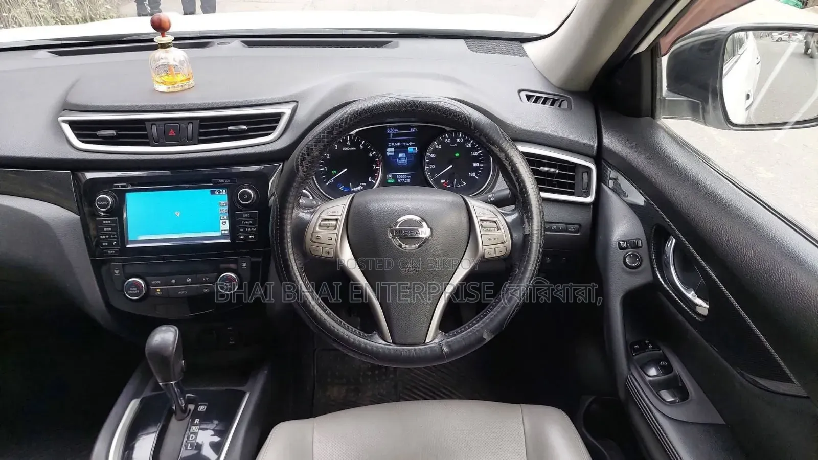 Nissan X-Trail 2.0 Hybrid FWD 2015 Pearl