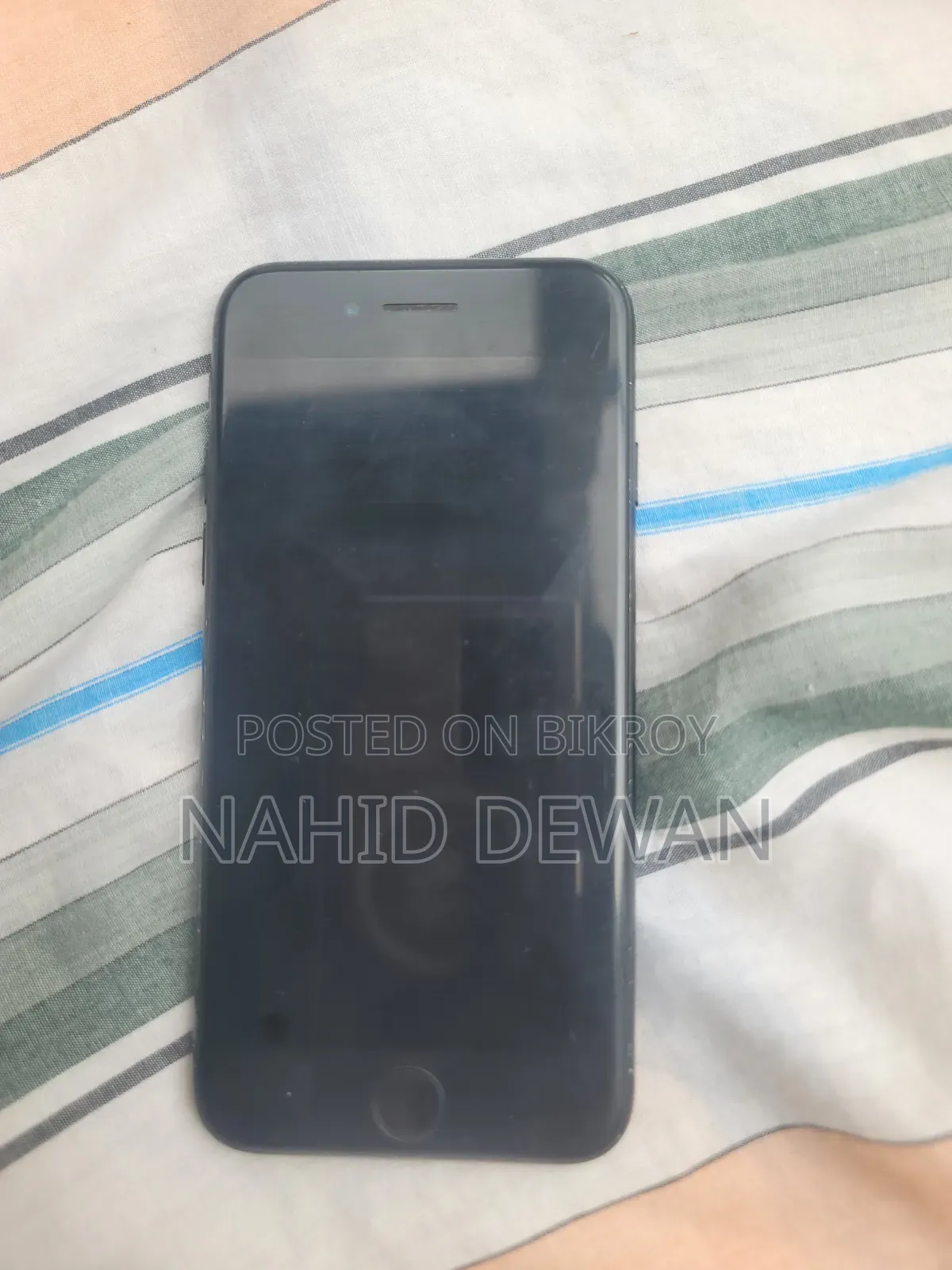 অ্যাপল আইফোন ৭ ১২৮ জিবি ব্ল্যাক