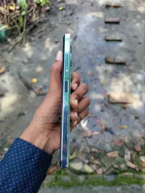 সিম্ফোনি জেড৬০ ৬৪ জিবি গ্রিন