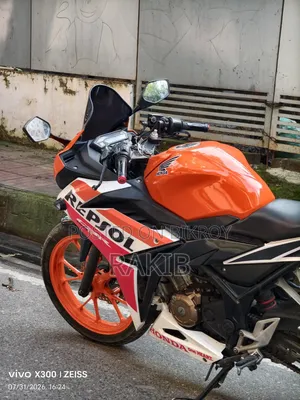 Honda CBR 2019 Orange
