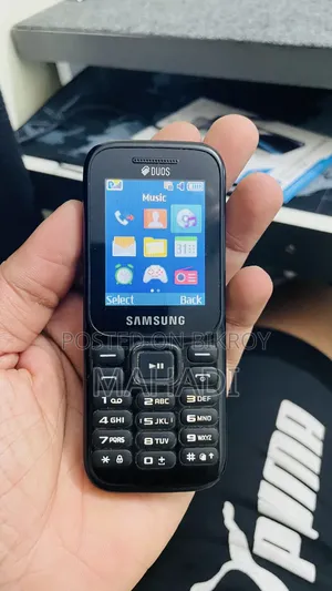 Samsung Guru Music 2 Black
