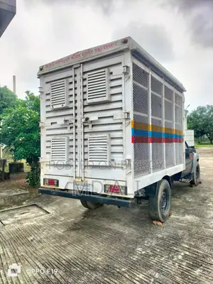 Tata Van for Doc
