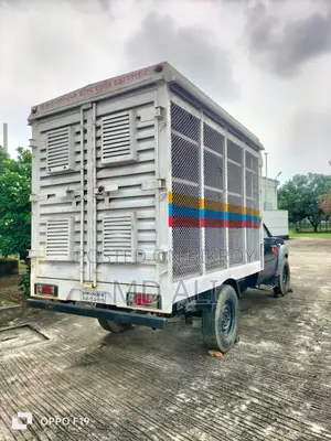 Tata Van for Doc