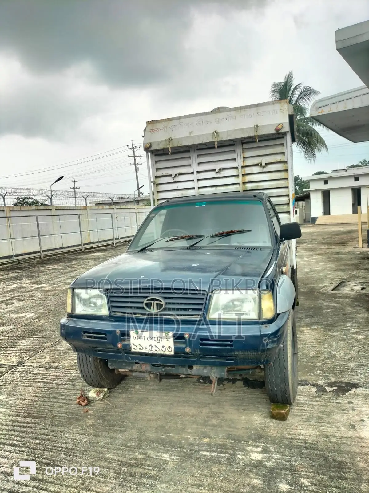 Tata Van for Doc