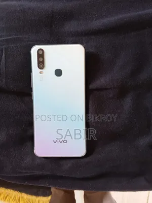 Vivo Y17 128 GB White