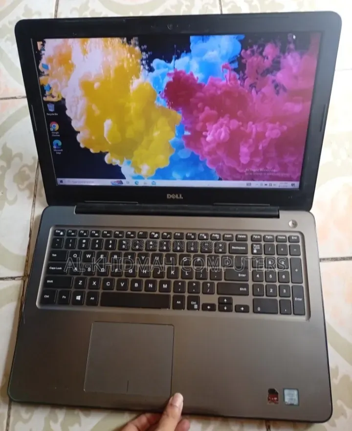 Laptop Dell Inspiron 15 5567 4GB Intel Core I3 SSD 128GB