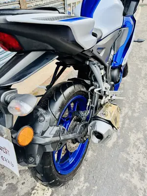 Yamaha R15M 2022 Blue