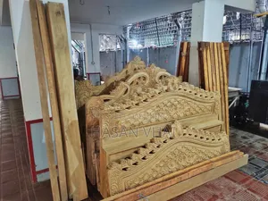 খাট বিক্রির জন্য ৬/৭ ফুট