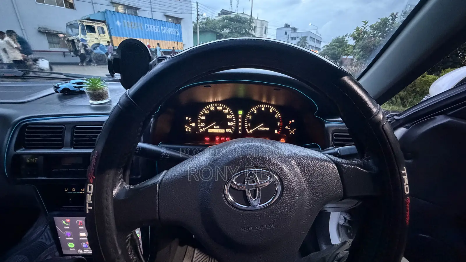 Toyota Corolla II 1.3 Front-Wheel Drive 1996 White