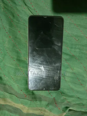মোবাইল ফোন ১২৮ জিবি