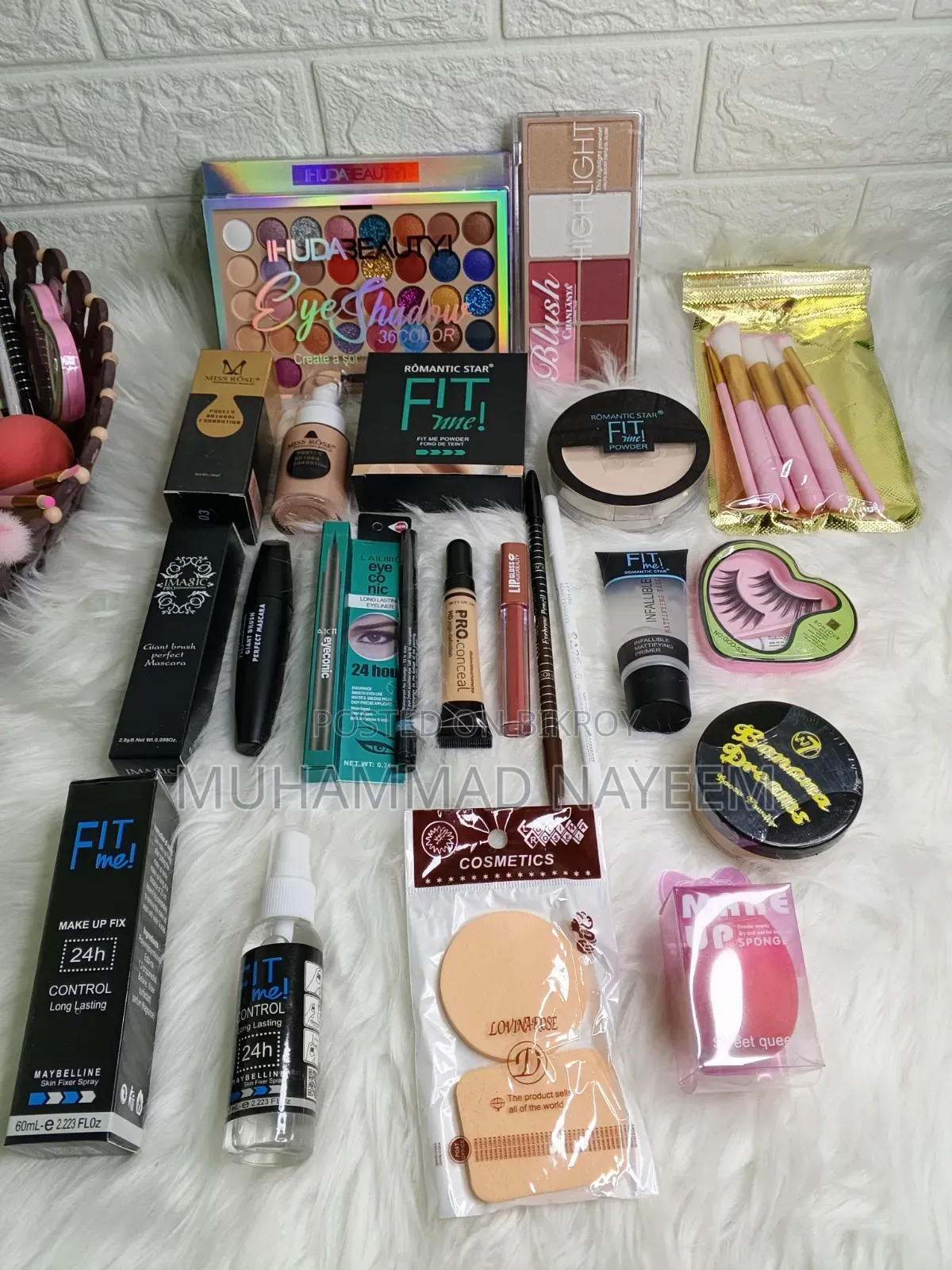 Full Makeup Combo Set at 999 Taka