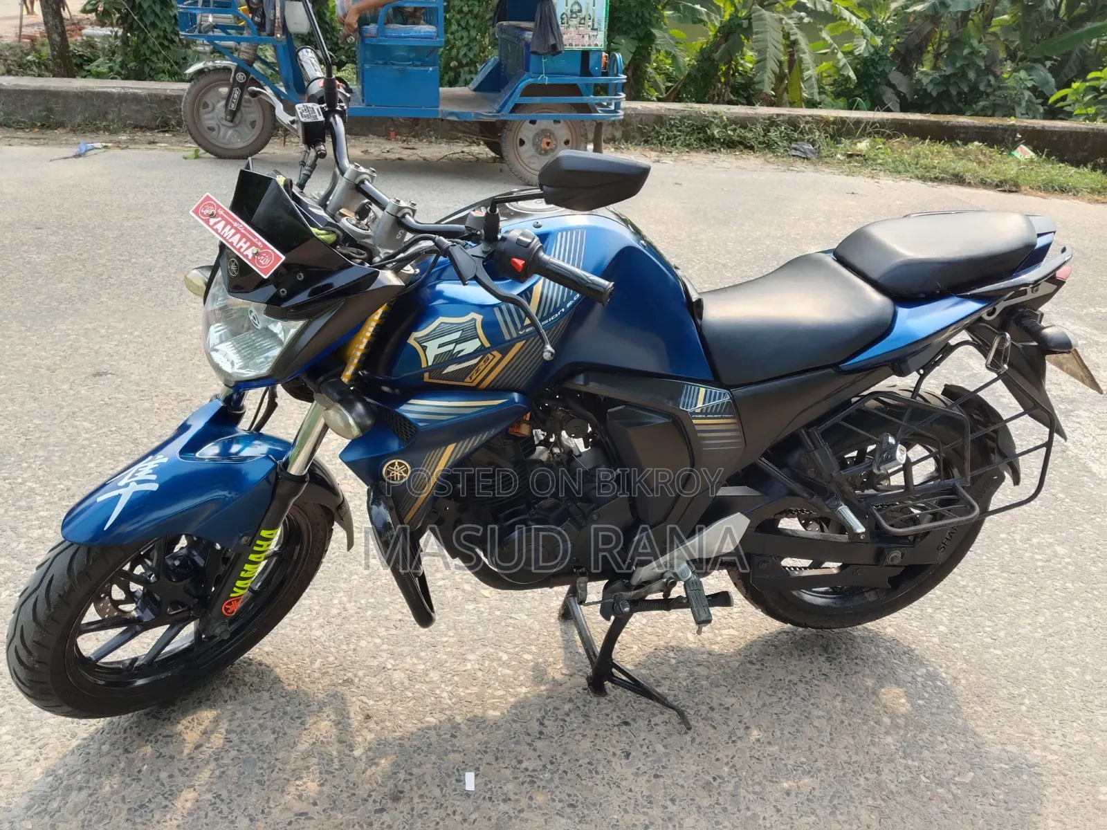 ইয়ামাহা এফজেডএস ভি২ ২০১৯ নীল