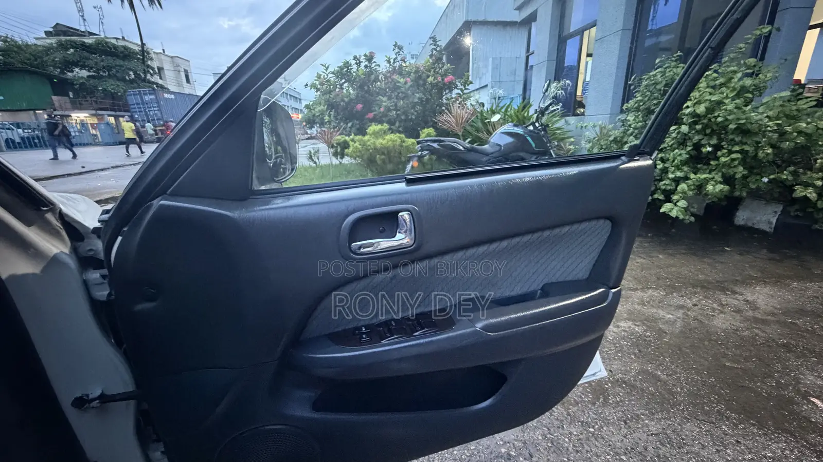 Toyota Corolla II 1.3 Front-Wheel Drive 1996 White