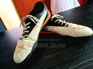 Nike Phantom TF (Turf) Artificial Ground Football Turf