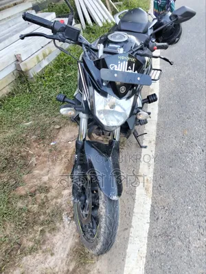 ইয়ামাহা এফজেড ২০২৩ ব্ল্যাক
