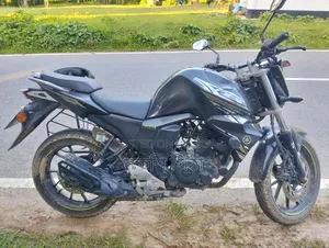 ইয়ামাহা এফজেড ২০২৩ ব্ল্যাক