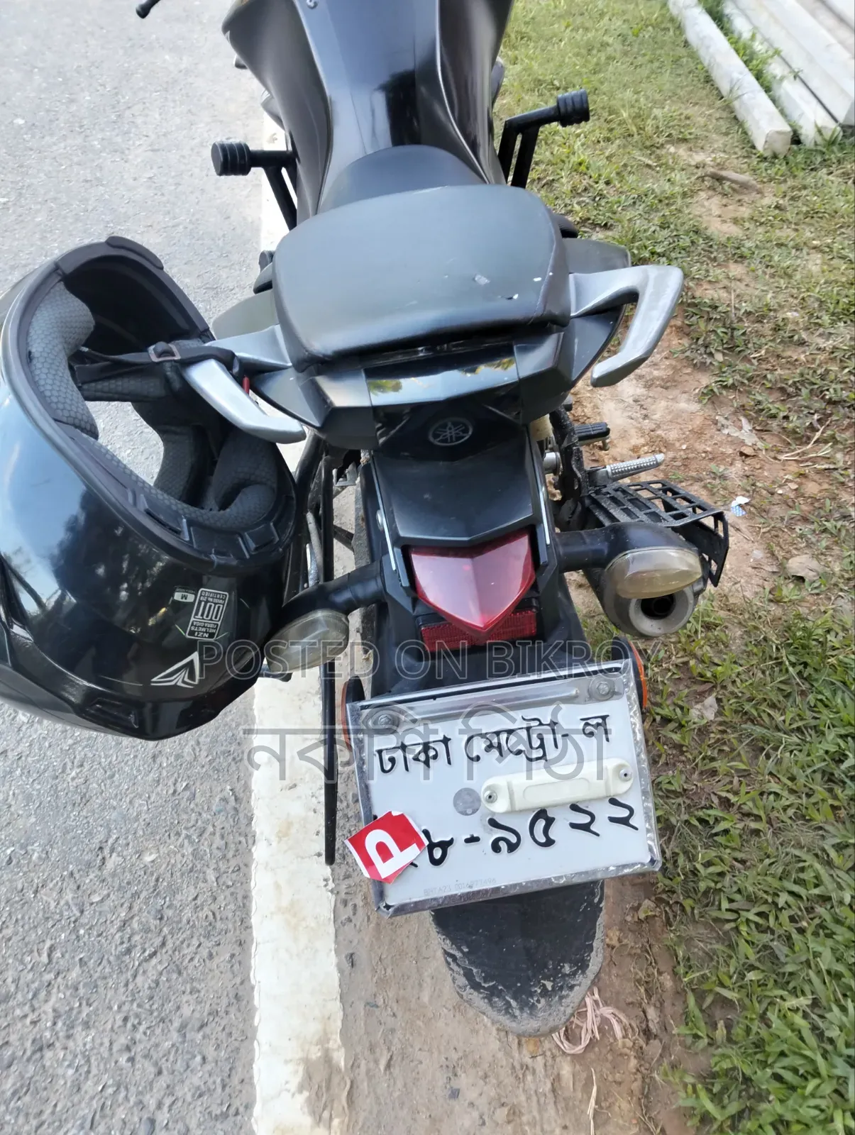 ইয়ামাহা এফজেড ২০২৩ ব্ল্যাক
